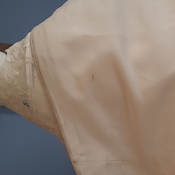 Maggie Sottero wedding gown - Picture 11 of 17